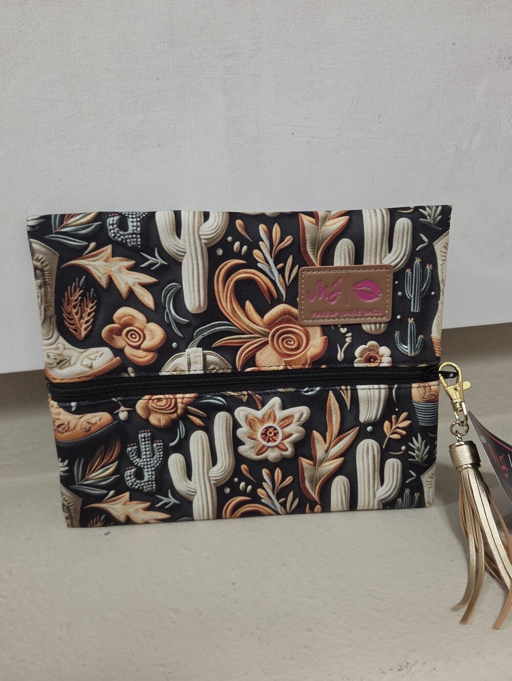 Makeup Junkie Small Stylish Floral Cactus NEW